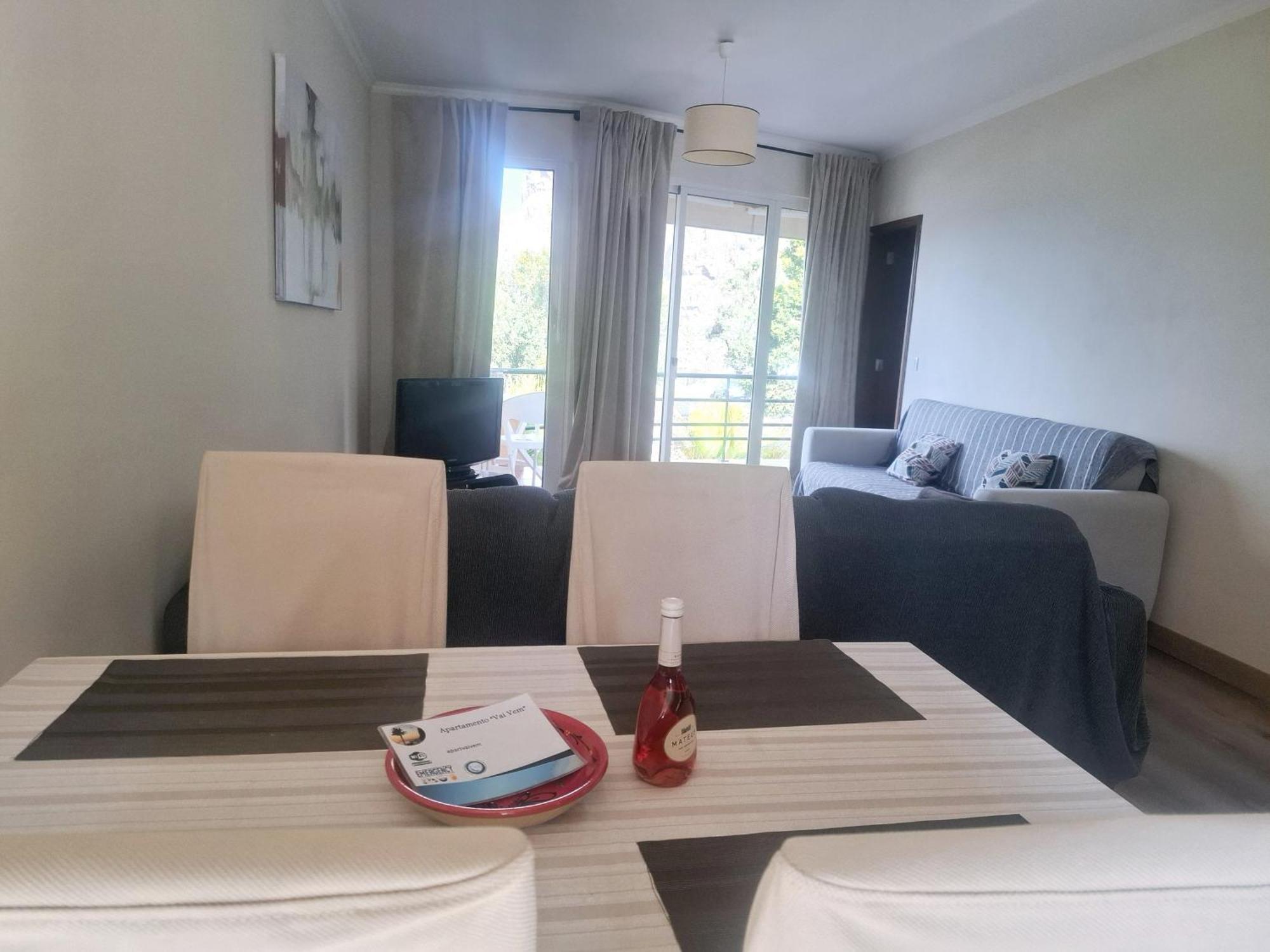 Apartamento Vai Vem Madalena do Mar ภายนอก รูปภาพ