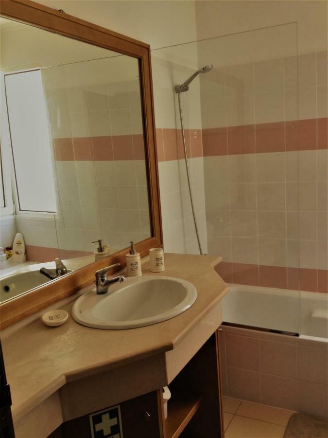 Apartamento Vai Vem Madalena do Mar ภายนอก รูปภาพ